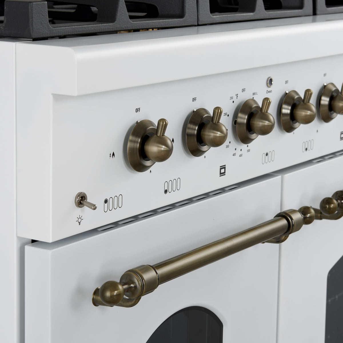 Forno Antico 48-Inch Freestanding Gas Range, White, Antique Brass Design, 8 Burners, Griddle, Double Ovens, Energy Efficient